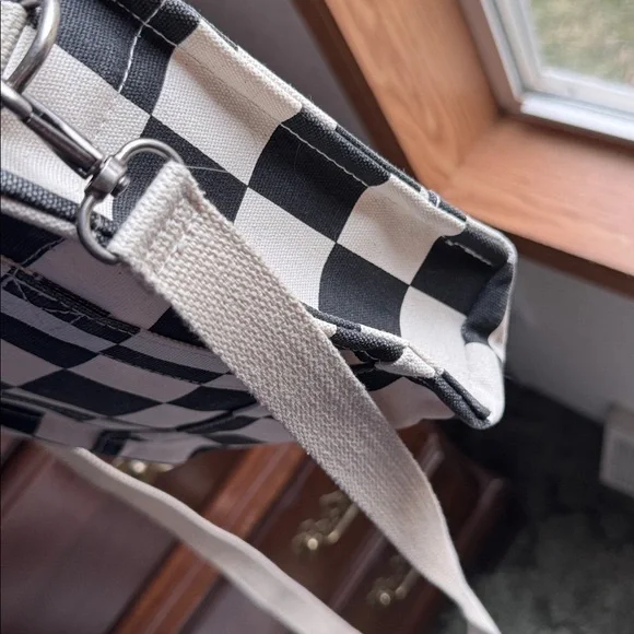 Vans Lil Pergs Checkered Tote Bag - Picture 6 of 13